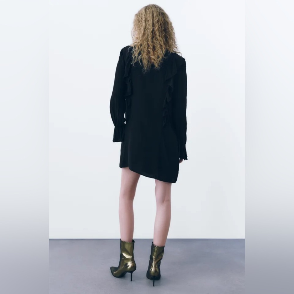 Zara RUFFLED PINTUCK Black MINI DRESS Size L NWOT - Picture 5 of 10